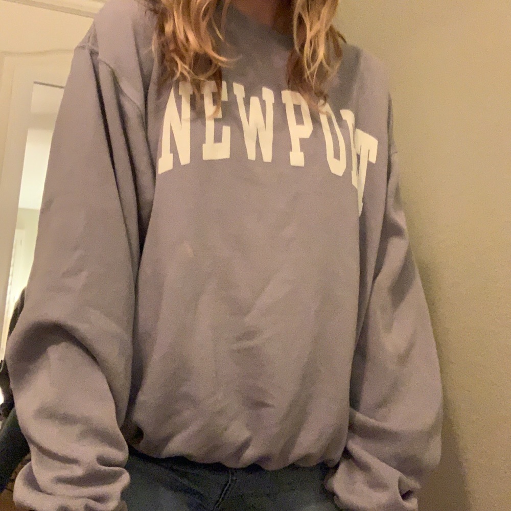 Brandy Melville Newport sweater